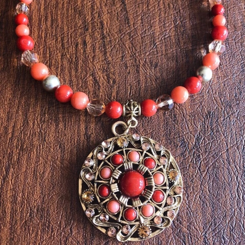 Faux Coral Topaz & Rhinestone Beaded Necklace 19”